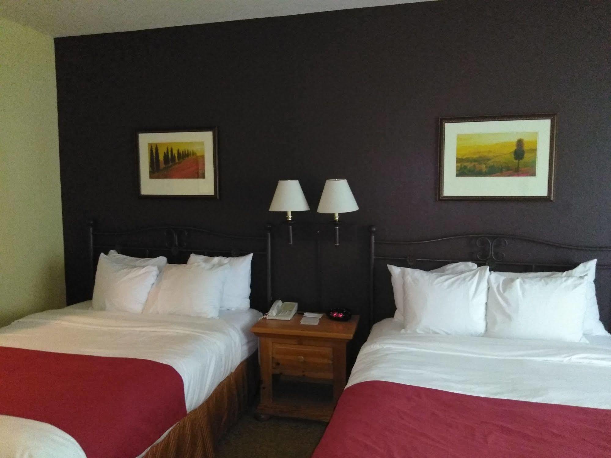 Country Inn & Suites By Radisson, Germantown, Wi Екстериор снимка